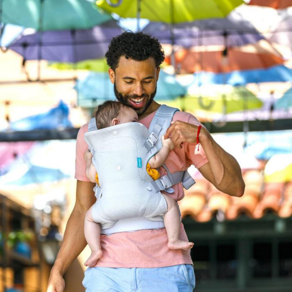 FLIP Light & Airy Convertible Carrier - Light Grey